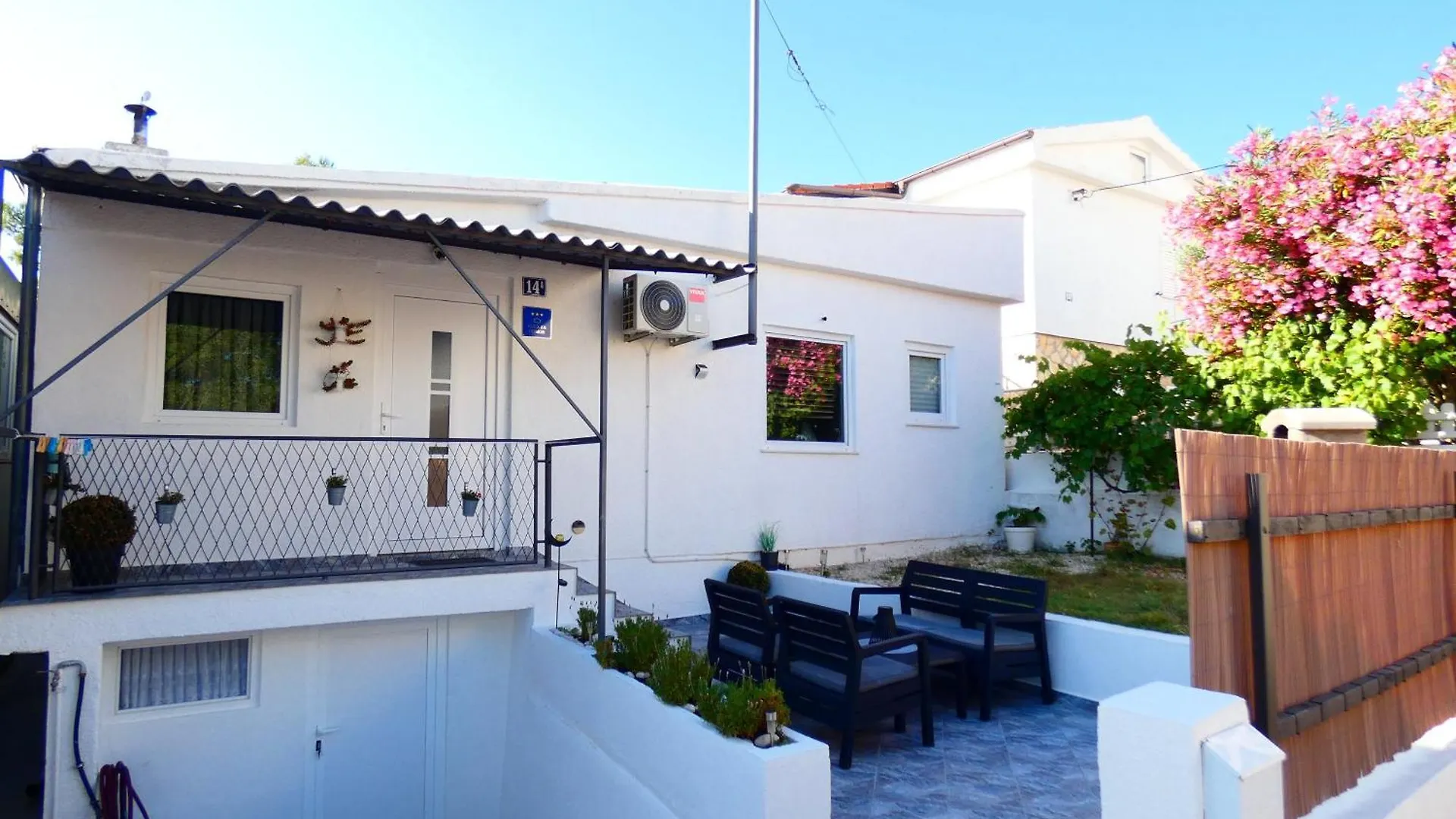 Holiday House Sia Jasenice