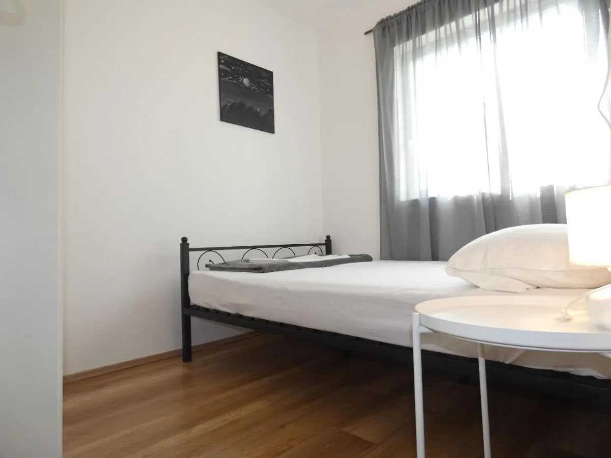 Holiday House Sia Jasenice